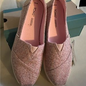 TOMS Alpagarta Sneaker (Women) 8.5B, Pink
